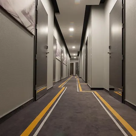 Ξενοδοχείο με διαμερίσματα 12th Floor