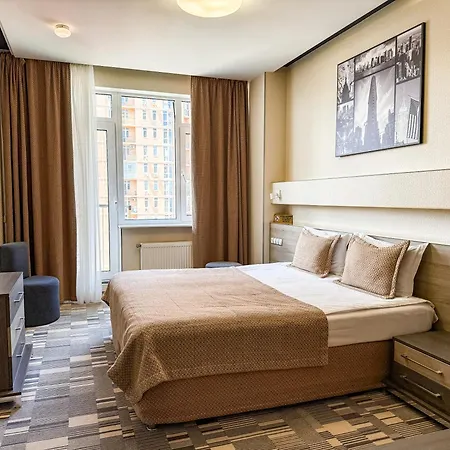 12th Floor Aparthotel 4*