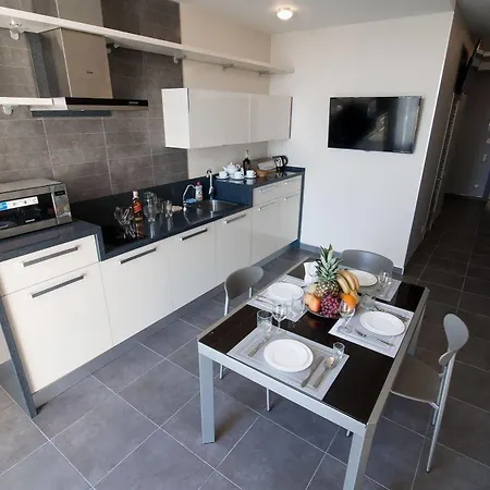 12th Floor Lejlighedshotel 4*