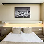 12th Floor 4*
