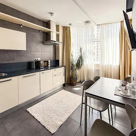 12th Floor Aparthotel 4*