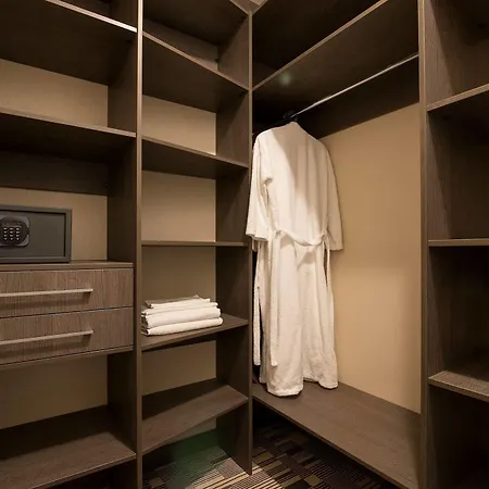 12th Floor 4* Odessa