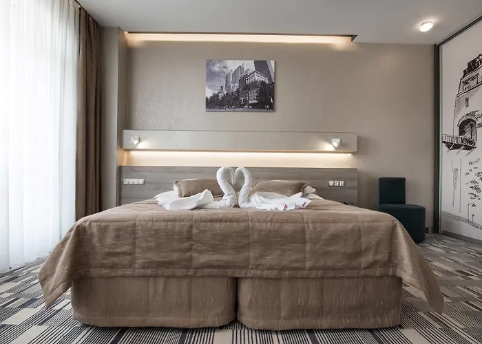 12th Floor Appart hôtel Odessa