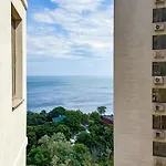 12th Floor Apartmanhotel Odessza