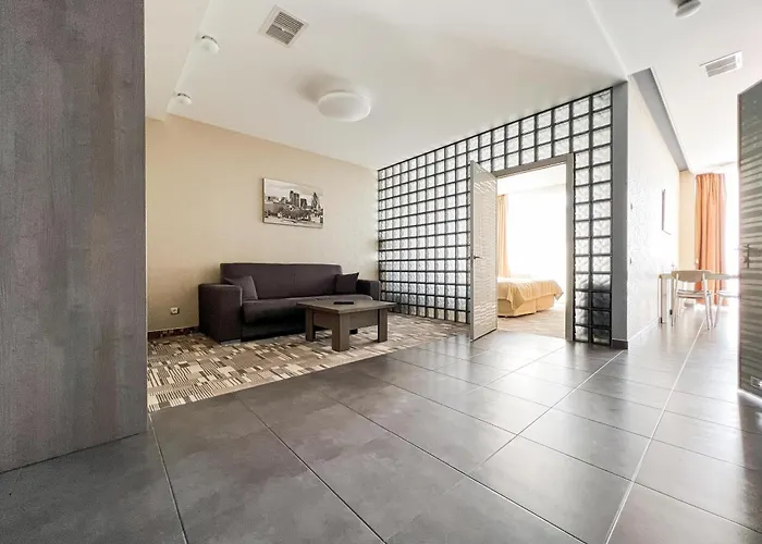 12th Floor Hotel apartamentowy 4*